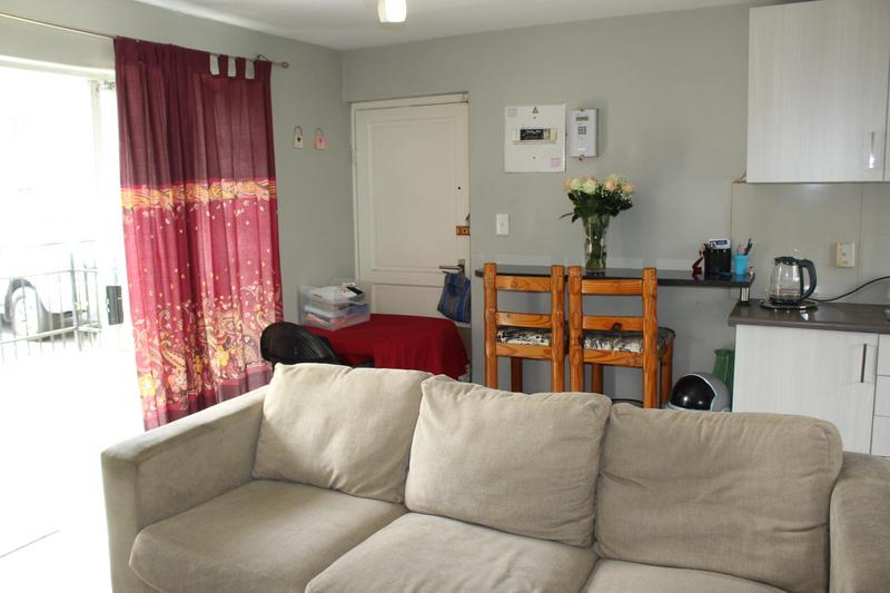 2 Bedroom Property for Sale in Goodwood Park Western Cape